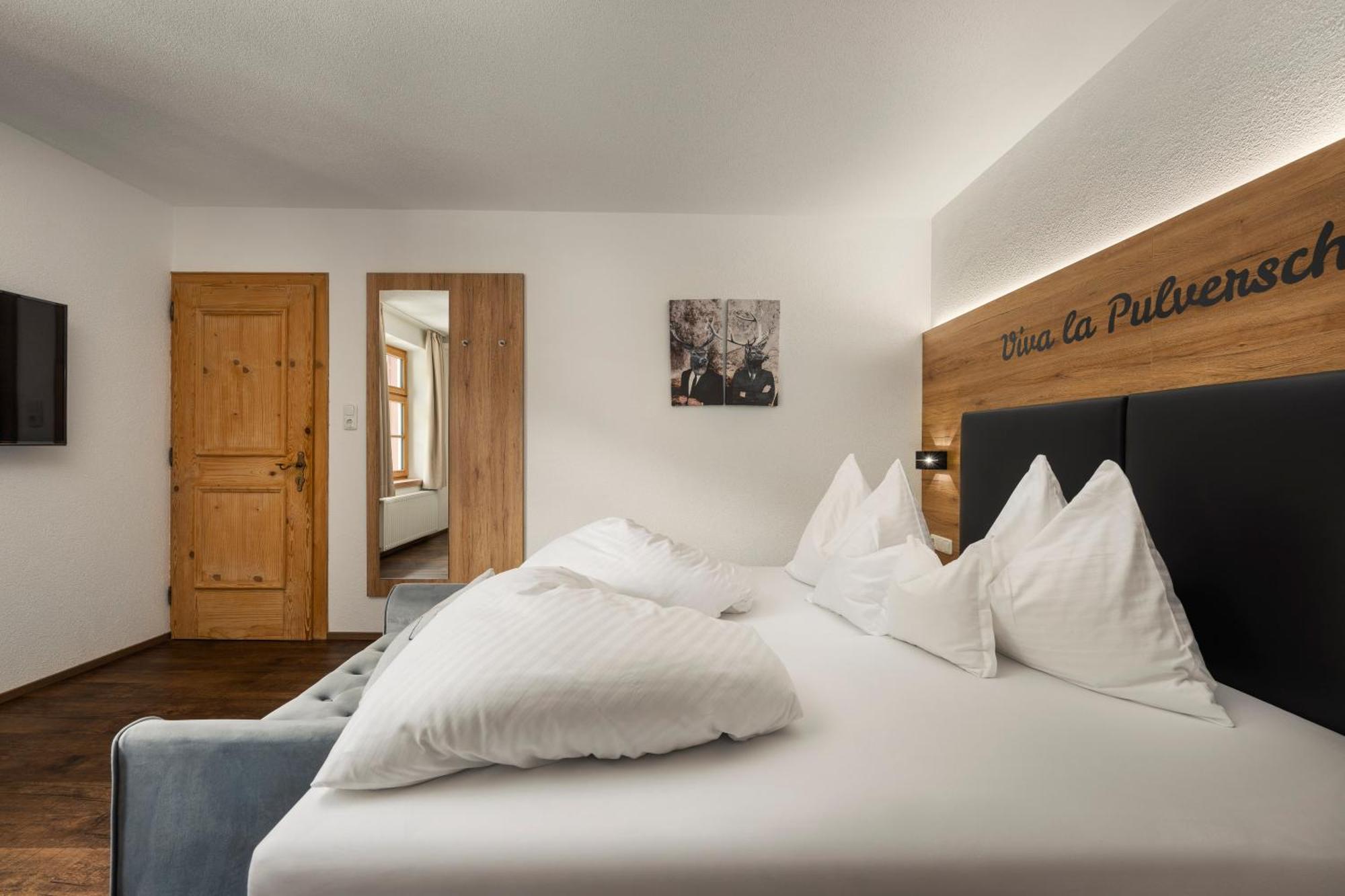 Landhaus Albert Murr - Bed&Breakfast St. Anton am Arlberg Exterior foto