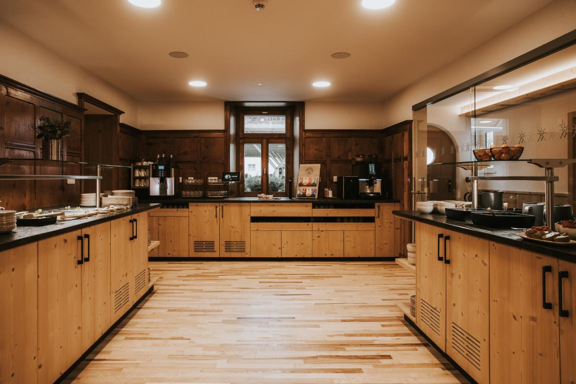Landhaus Albert Murr - Bed&Breakfast St. Anton am Arlberg Exterior foto