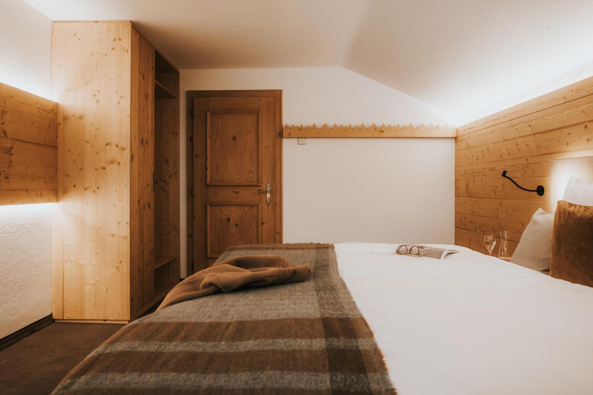 Landhaus Albert Murr - Bed&Breakfast St. Anton am Arlberg Exterior foto